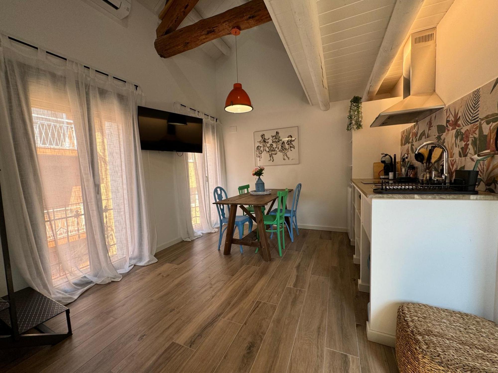 Casa Don Pelayo Boutique Apartments & Cafe Вальдерробрес Экстерьер фото